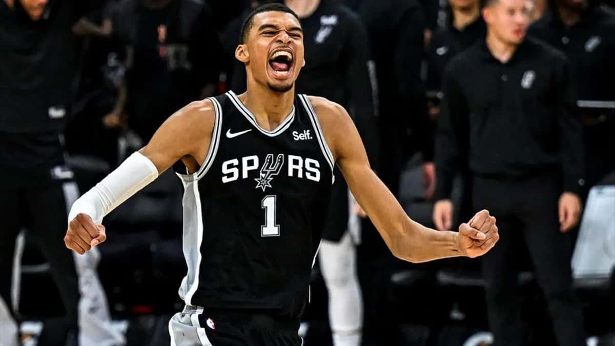 Spurs Surge into Top 5 in NBA Power Rankings After Red-Hot Start